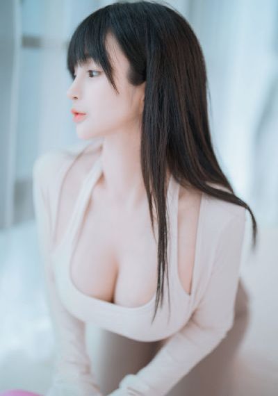 不扣纽扣女孩_BD英语高清完整版
